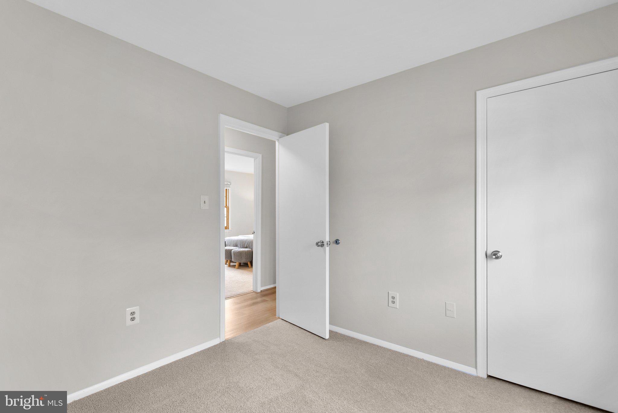 1513 Coat Ridge Road Herndon, VA 20170 - Photo 33 of 42 Gallery Image 33