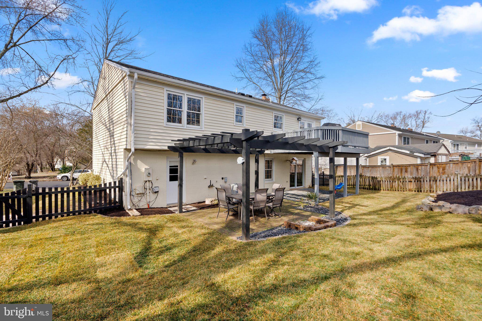1513 Coat Ridge Road Herndon, VA 20170 - Photo 40 of 42 Gallery Image 40