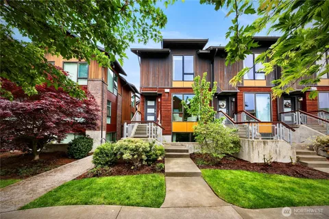 $975,000 | 6546 32nd Avenue Northeast, Unit A, Seattle, WA 98115
