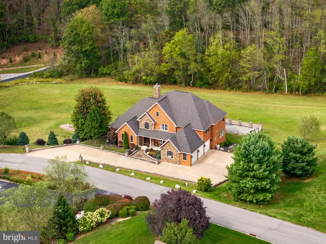 $1,450,000 | 163 Whispering Lane, Montoursville, PA 17754