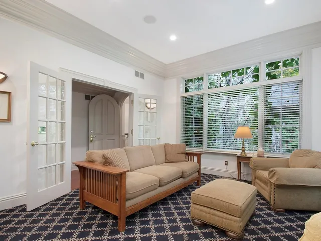 $2,395,000 | 1850 North Mulford Road, Rockford, IL 61107