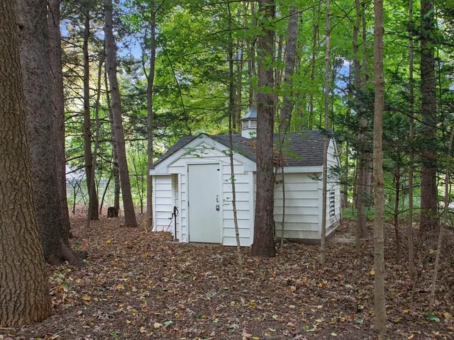 $2,395,000 | 1850 North Mulford Road, Rockford, IL 61107