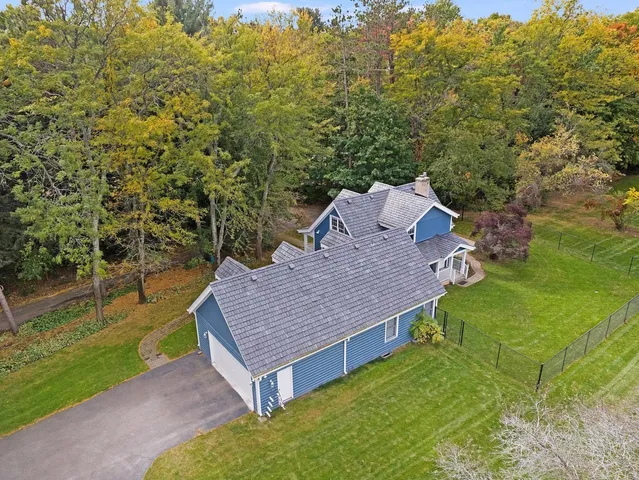 $2,395,000 | 1850 North Mulford Road, Rockford, IL 61107