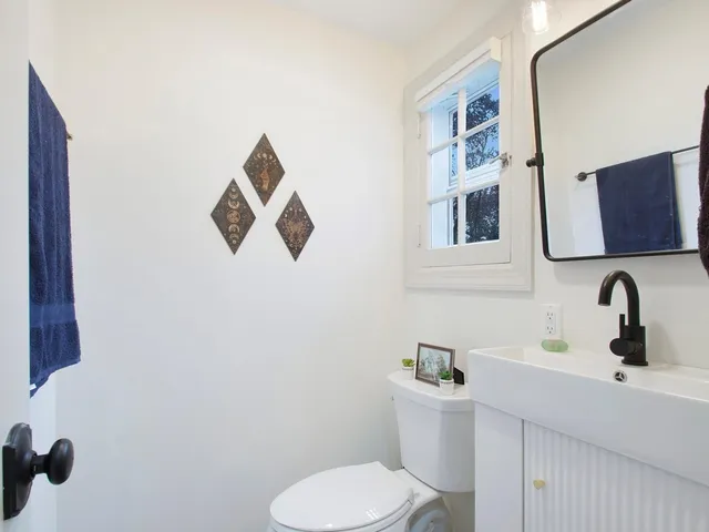 $2,395,000 | 1850 North Mulford Road, Rockford, IL 61107