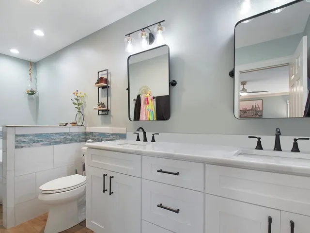 $2,395,000 | 1850 North Mulford Road, Rockford, IL 61107