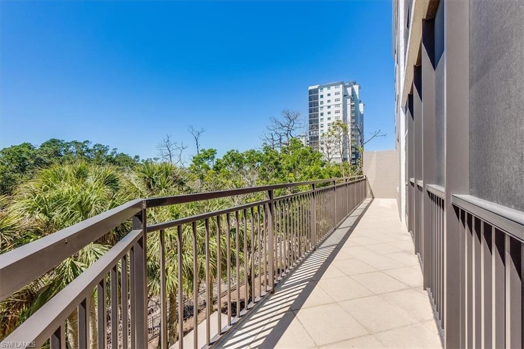 445 Cove Tower Drive, Unit 302 Naples, FL 34110 - Photo 26 of 50 Additional balcony exclusive to 302
