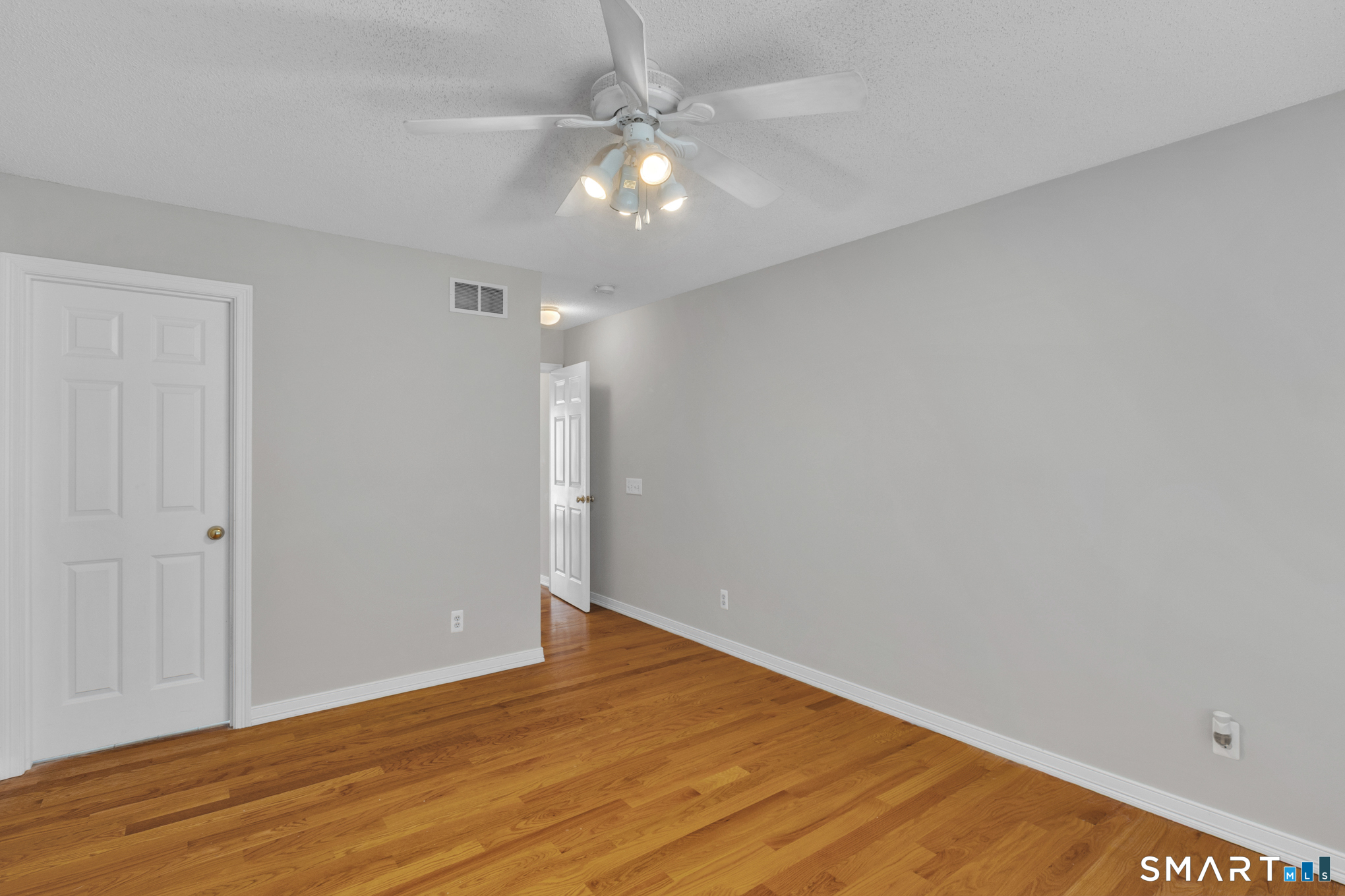 36 Primrose Lane, Unit 36 Suffield, CT 06078 - Photo 24 of 40