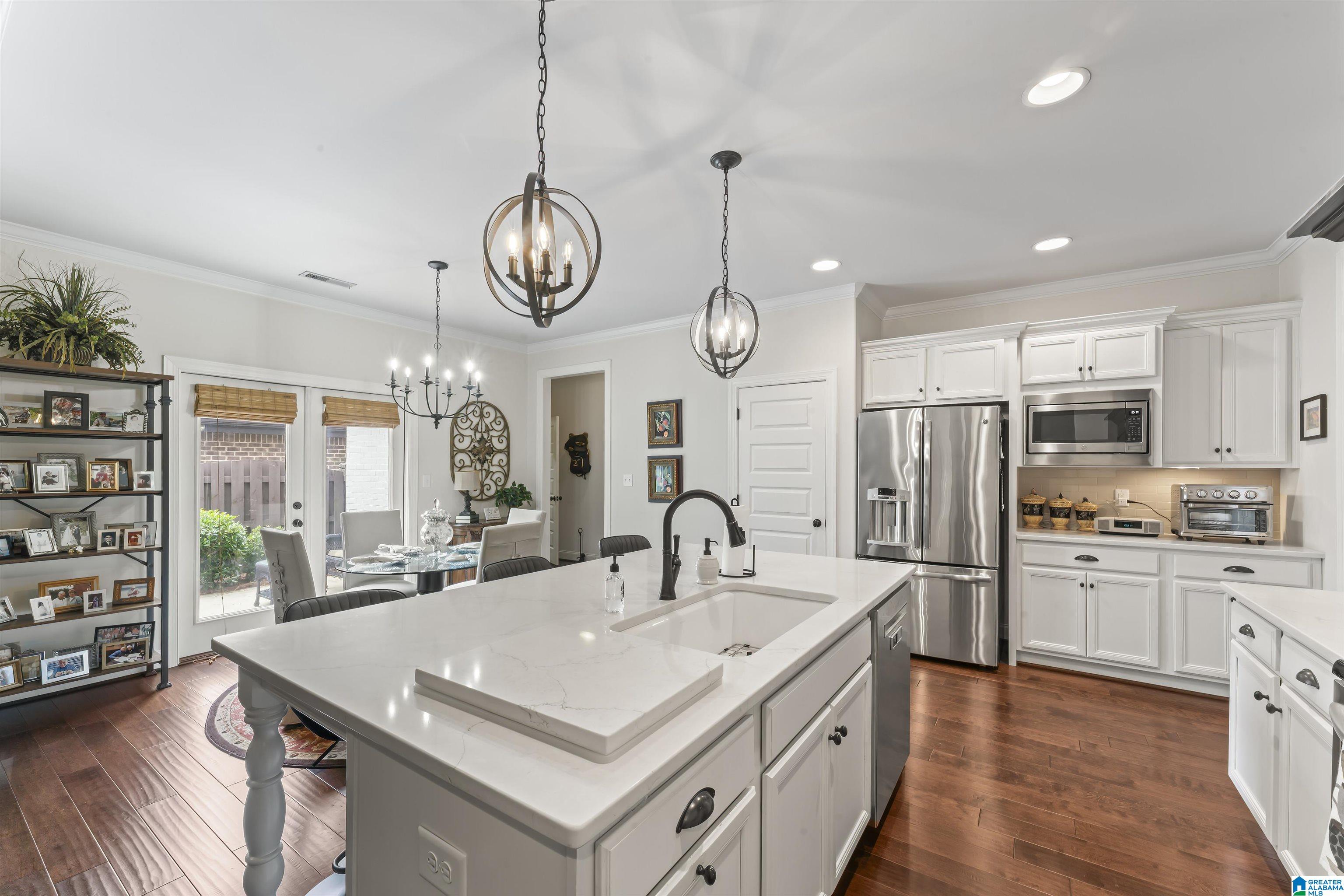 309 Dunrobin Circle Pelham, AL 35124 - Photo 9 of 44