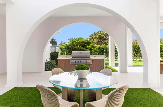 $17,950,000 | 11380 Long Meadow Drive, Wellington, FL 33414