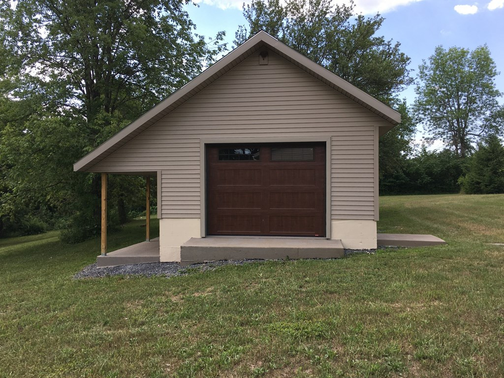140 Anderson Road Plattsburgh, NY 12901 - Photo 24 of 30 Gallery Image 24