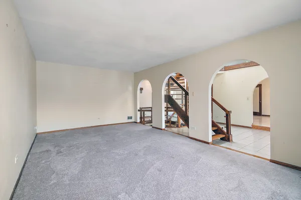 $739,900 | 13335 Silver Fox Drive, Lemont, IL 60439