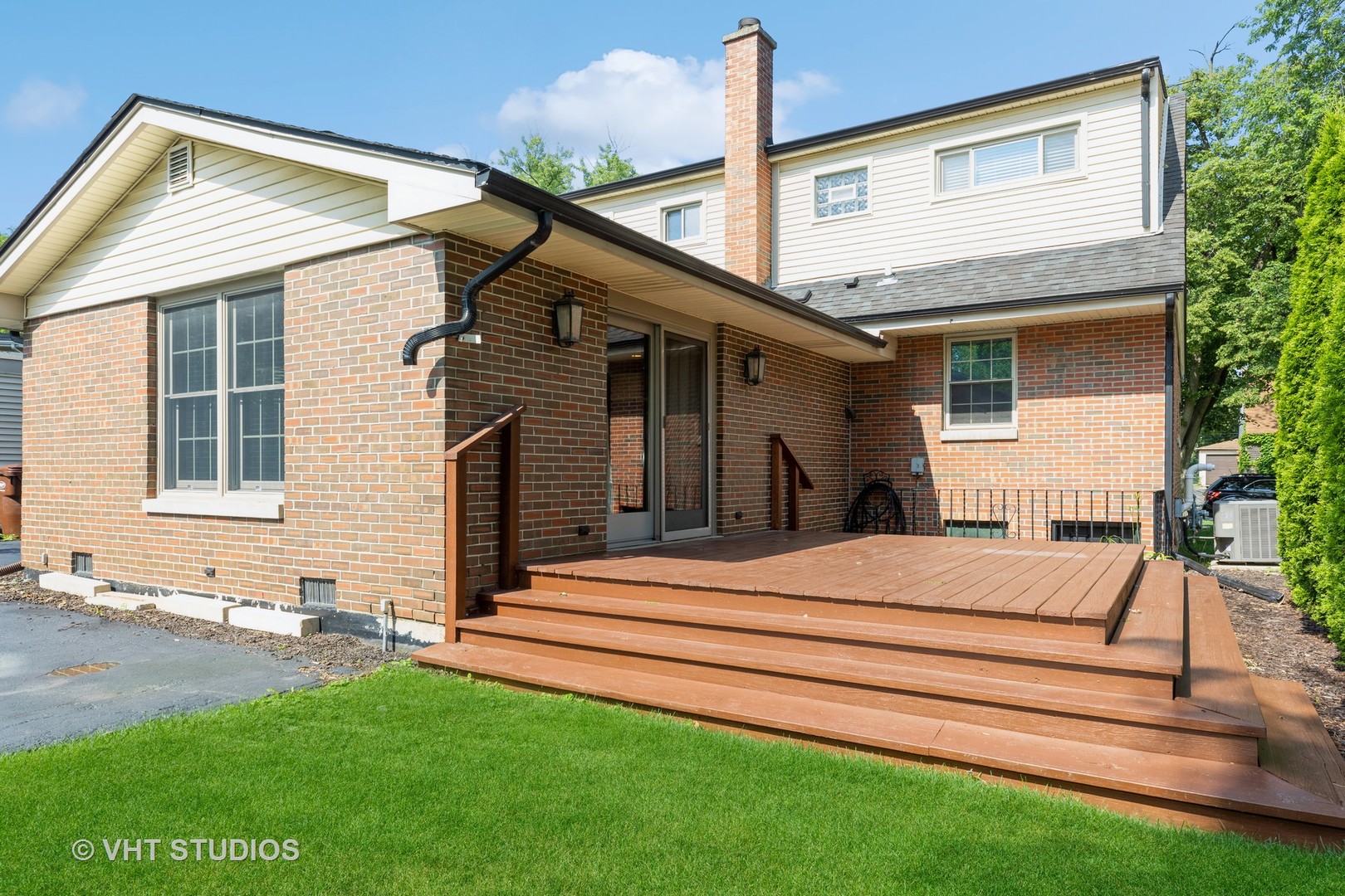 18633 Golfview Avenue Homewood, IL 60430 - Photo 17 of 18 a front view of a house with a yard