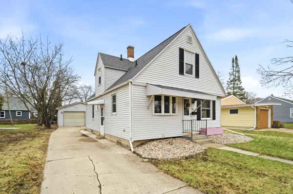 $195,000 | 279 Vincent Street, Fond du Lac, WI 54935
