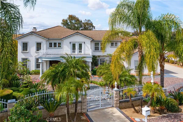 $1,399,900 | 14427 Ashton Lane, Riverside, CA 92508