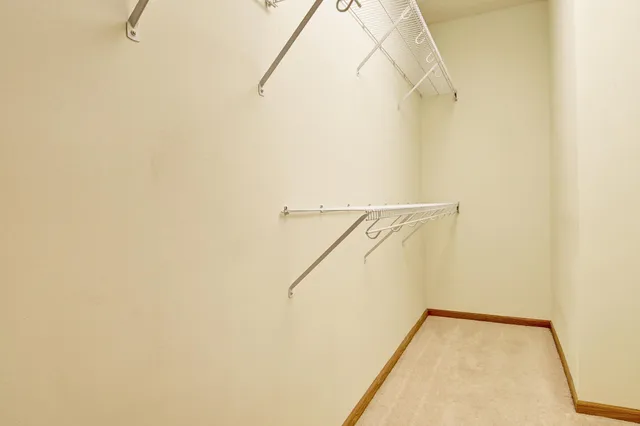 $259,900 | 9225 Medicine Lake Road, Unit 105B, Golden Valley, MN 55427