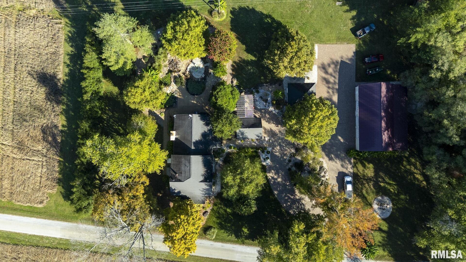 1810 Berryville Road Jonesboro, IL 62952 - Photo 40 of 60