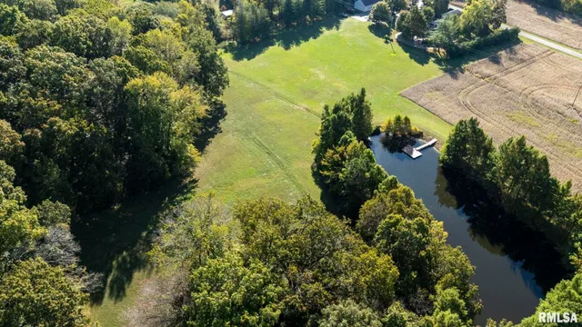 $475,000 | 1810 Berryville Road, Jonesboro, IL 62952