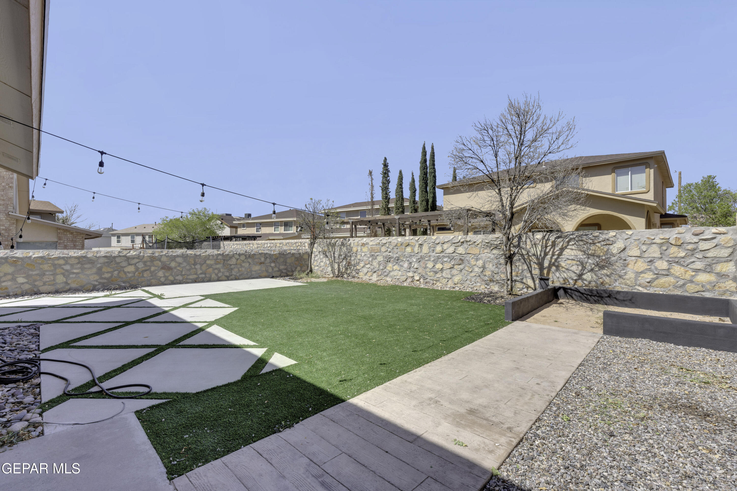 6341 Cougar Ridge Lane El Paso, TX 79912 - Photo 12 of 71 5 (1)