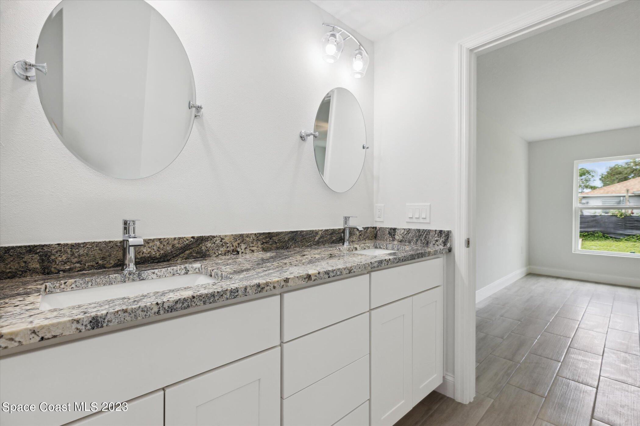 2406 Anchor Road Southeast Palm Bay, FL 32909 - Photo 28 of 37 Primary Bathroom