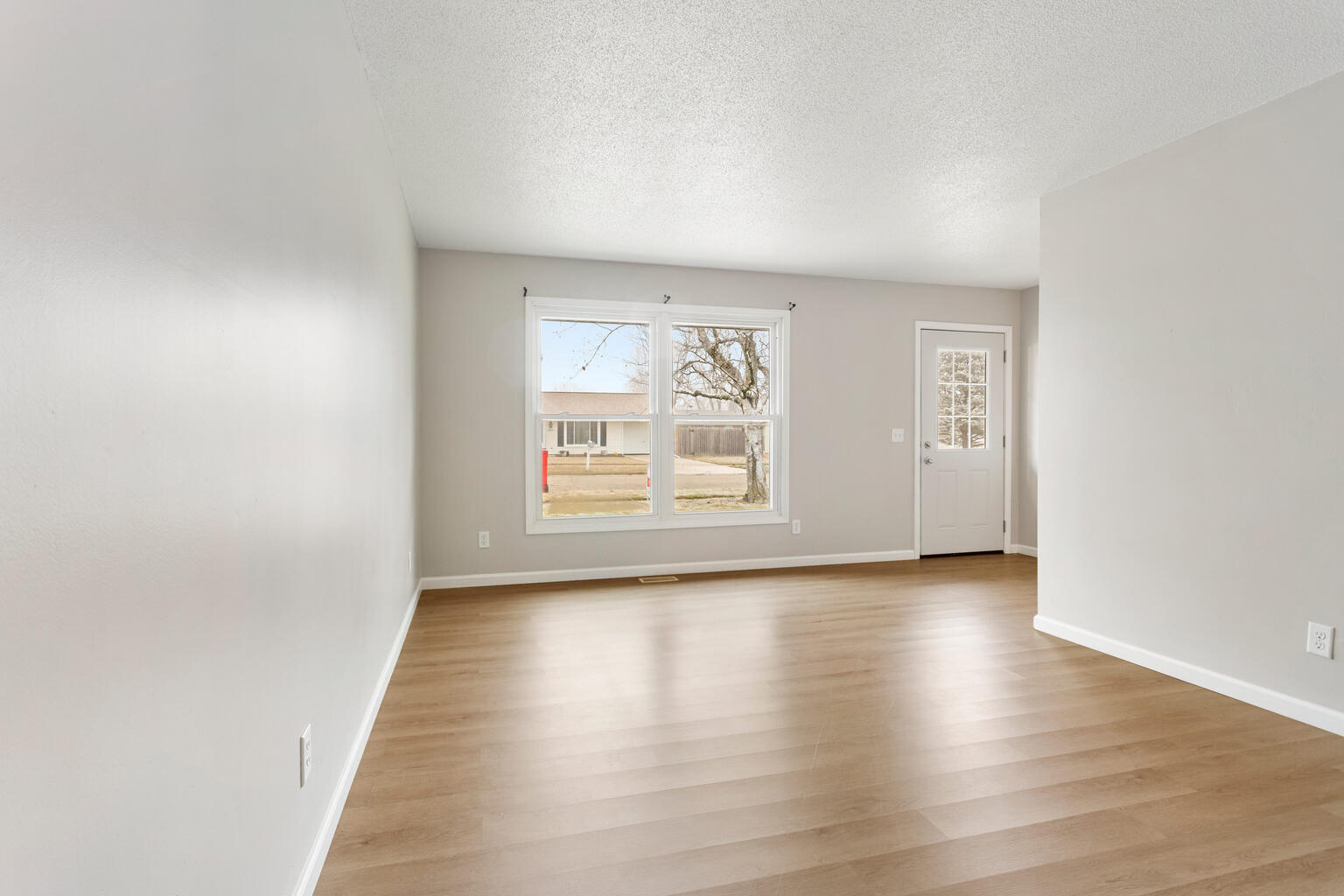 3307 West Daniel Street Champaign, IL 61821 - Photo 10 of 25 Gallery Image 10