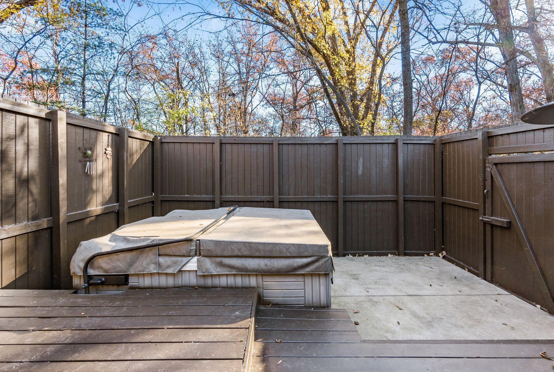 9083 Taylor Road Orient, OH 43146 - Photo 50 of 93 Patio off Owner's Suite