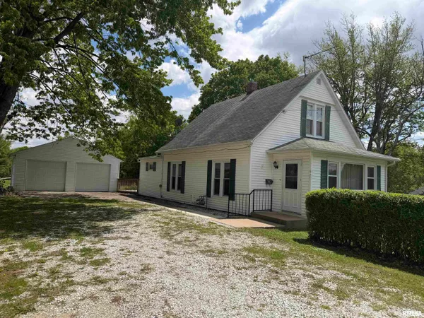 $94,900 | 927 South Garfield Street, Macomb, IL 61455
