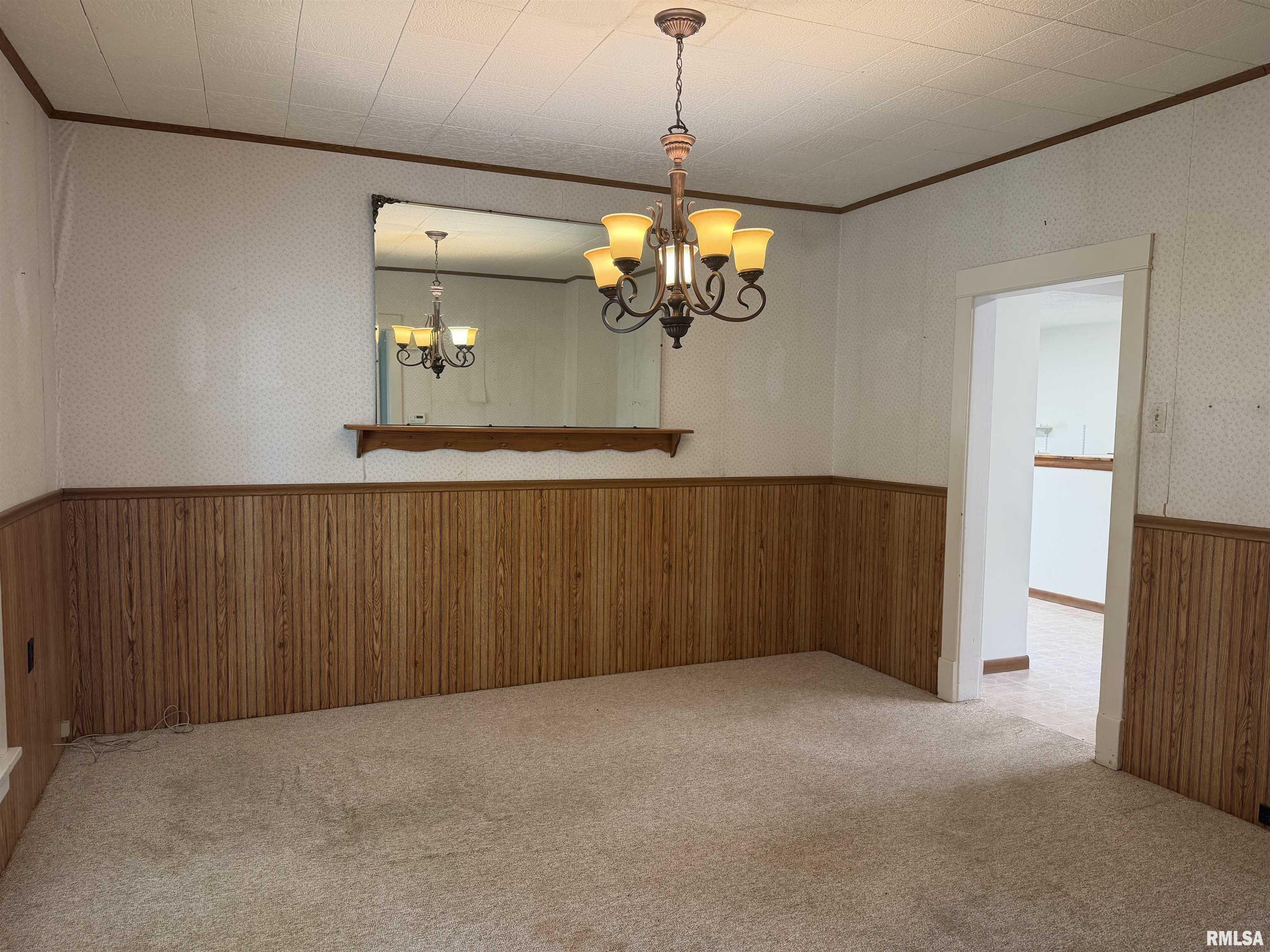 927 South Garfield Street Macomb, IL 61455 - Photo 12 of 44