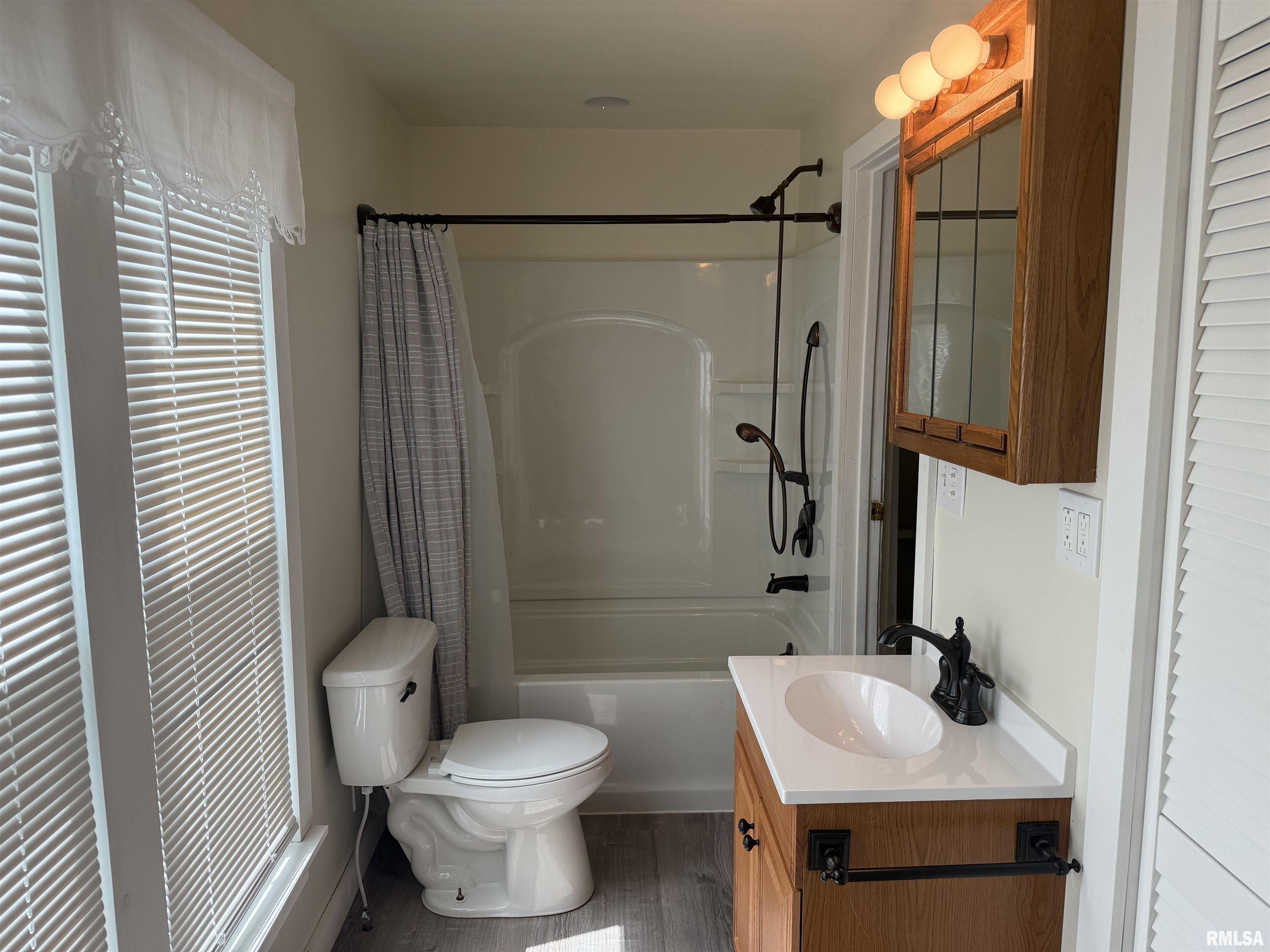 927 South Garfield Street Macomb, IL 61455 - Photo 22 of 44