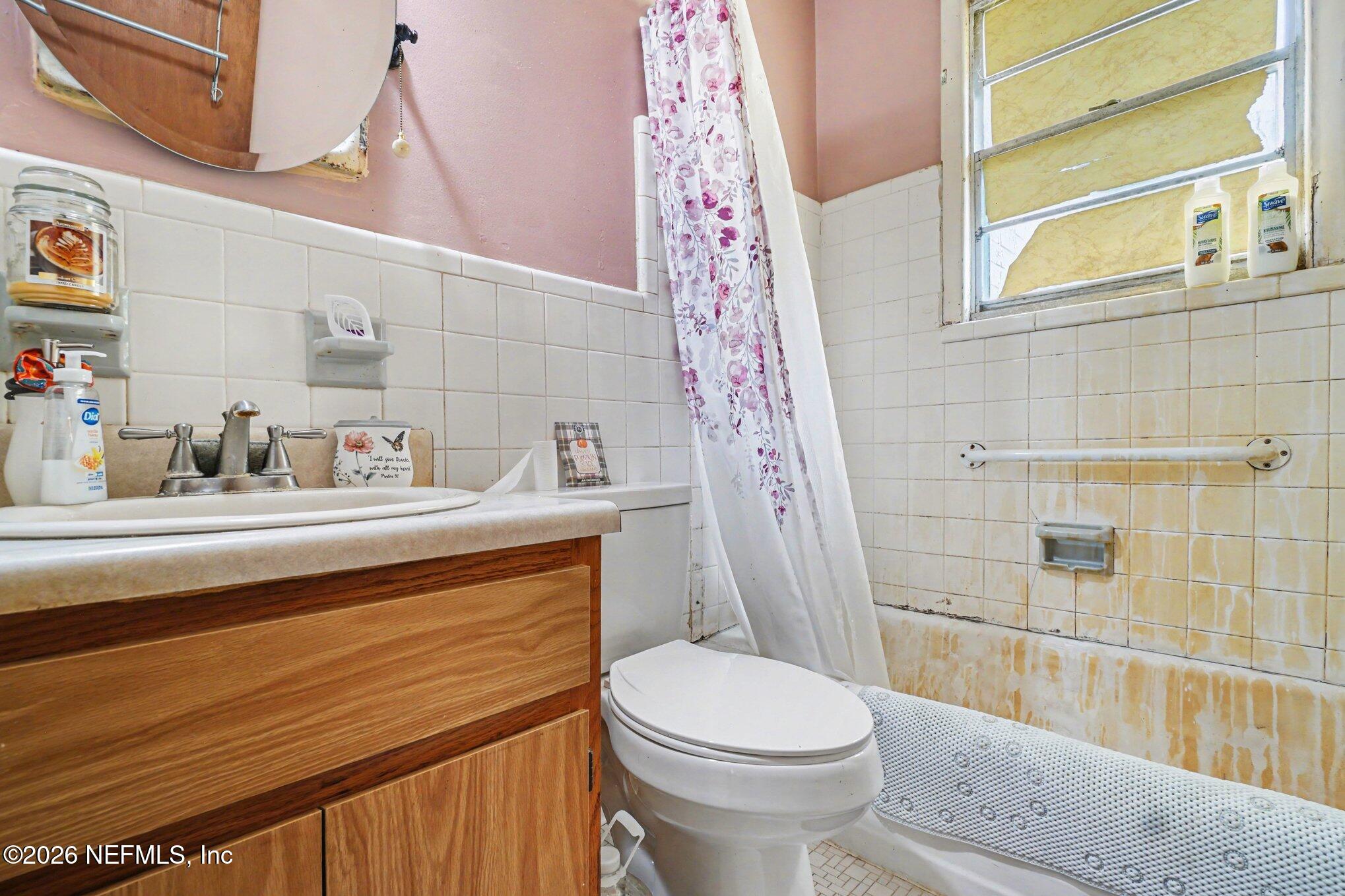 1948 Montward Road Jacksonville, FL 32218 - Photo 13 of 15 014_file_4207