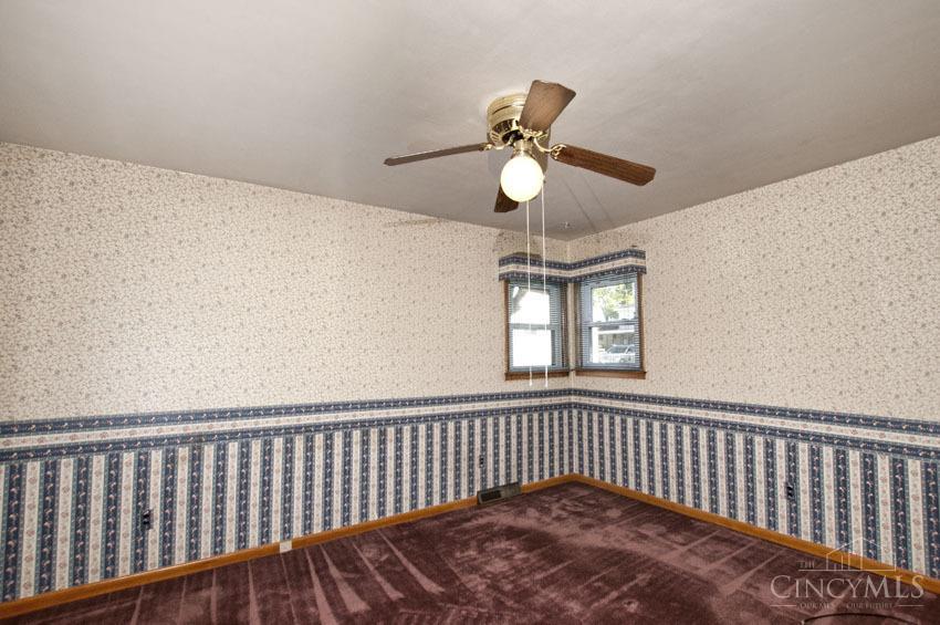 4782 Todd Road Franklin, OH 45005 - Photo 9 of 18 Gallery Image 9
