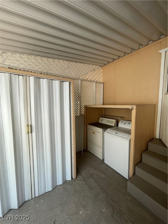 4641 Royal Ridge Boulevard Las Vegas, NV 89103 - Photo 21 of 38 Laundry room featuring washer and dryer