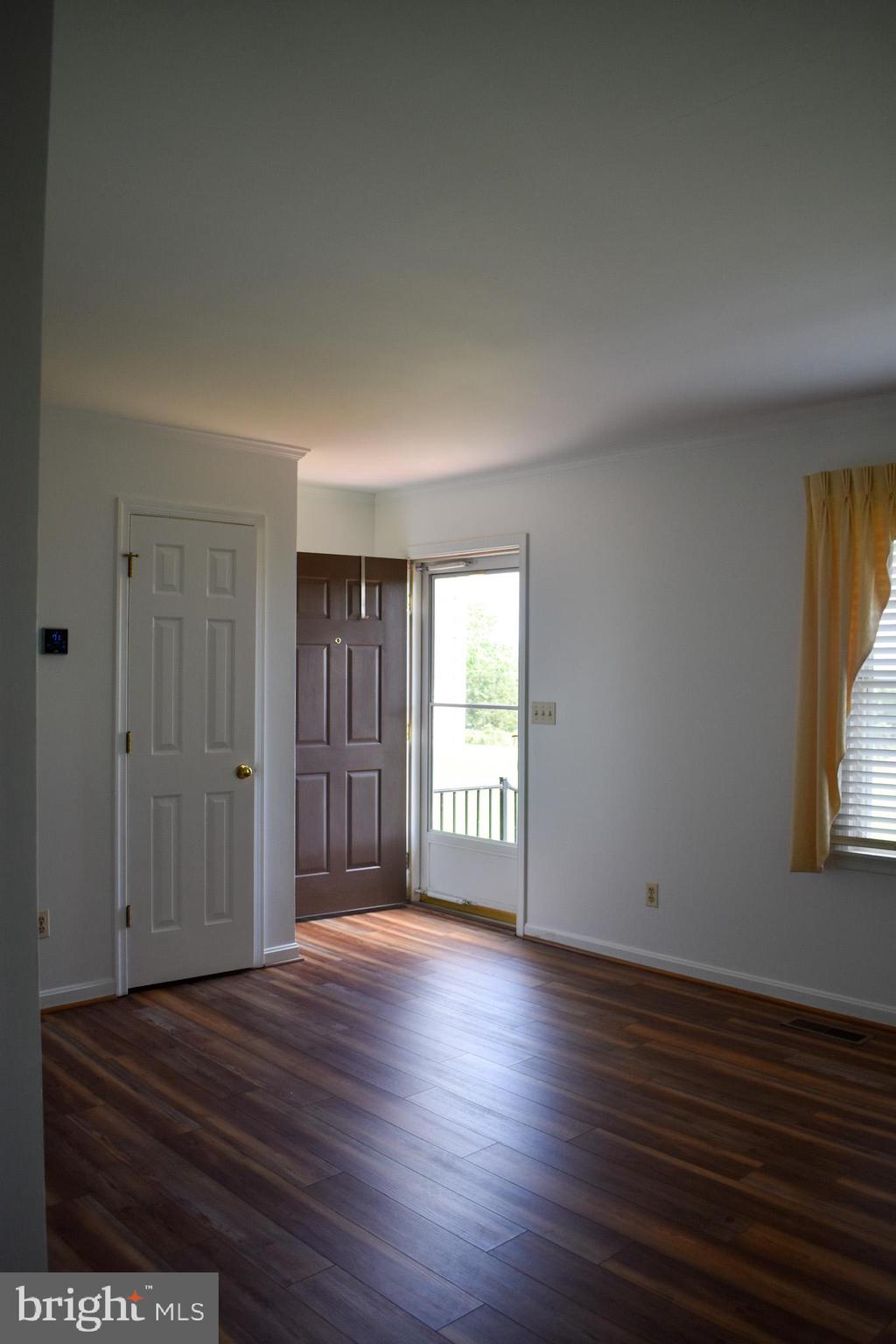 15650 Gibson Mill Road Culpeper, VA 22701 - Photo 5 of 28 Bright entryway with inviting natural light.
