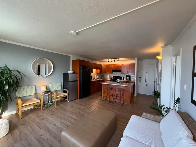 $2,600 | 493 Pio Drive, Unit 307, Wailuku, HI 96793