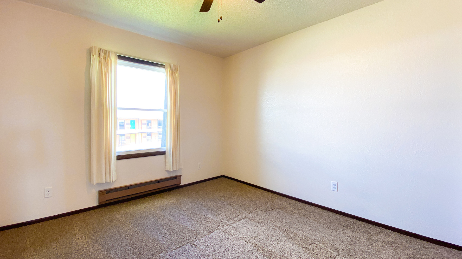 2 Michael Street, Unit 1 Streator, IL 61364 - Photo 6 of 8 an empty room with a window