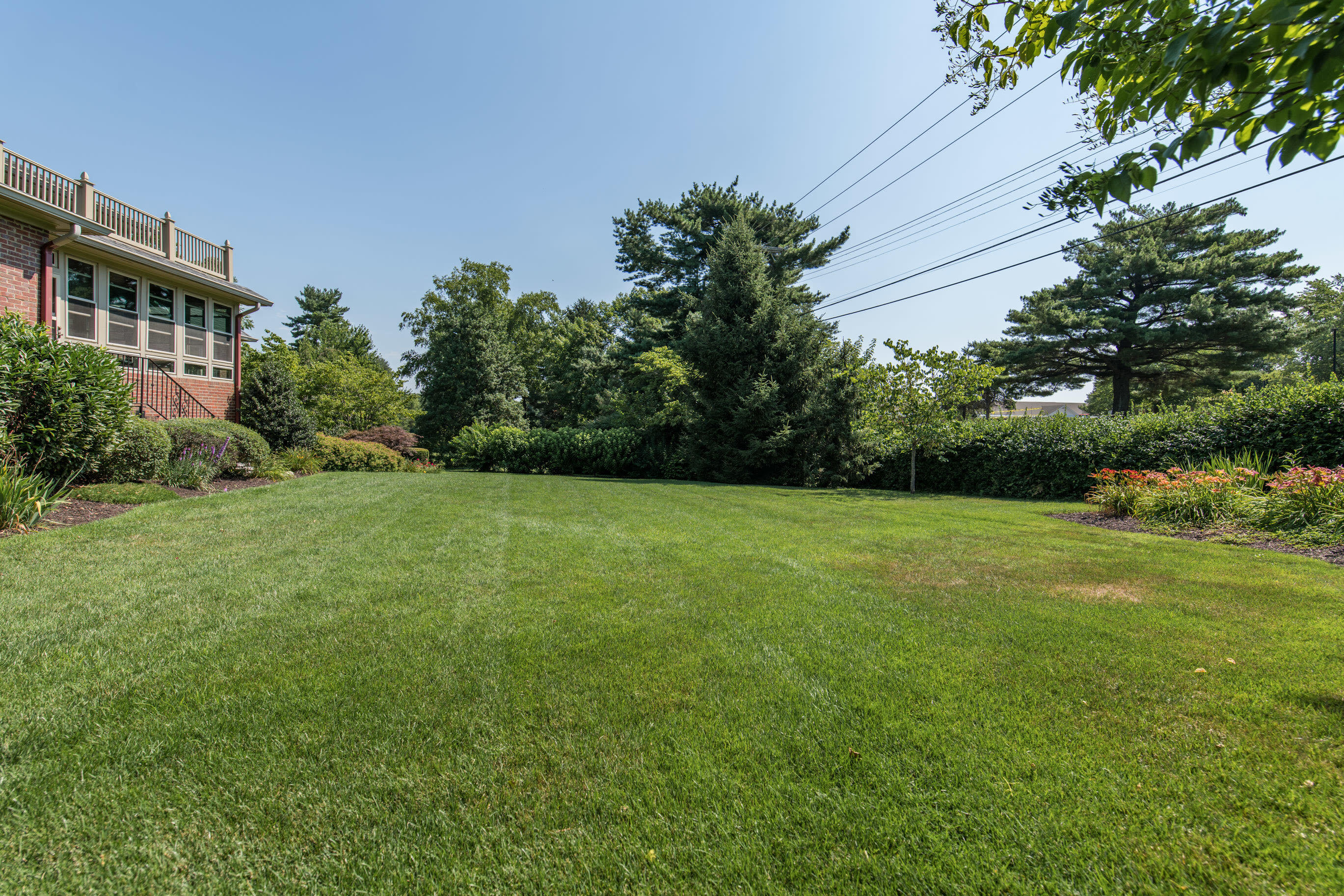 208 Clinton Road Lexington, KY 40502 - Photo 62 of 72 20220712-208-Clinton-Rd-022