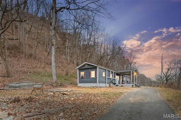 $65,000 | 798 Broadway, Kampsville, IL 62053