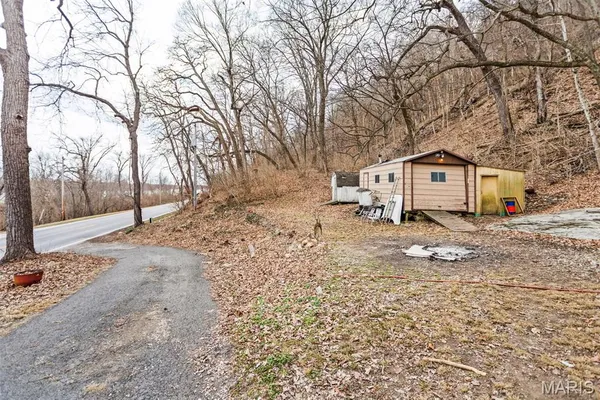 $65,000 | 798 Broadway, Kampsville, IL 62053