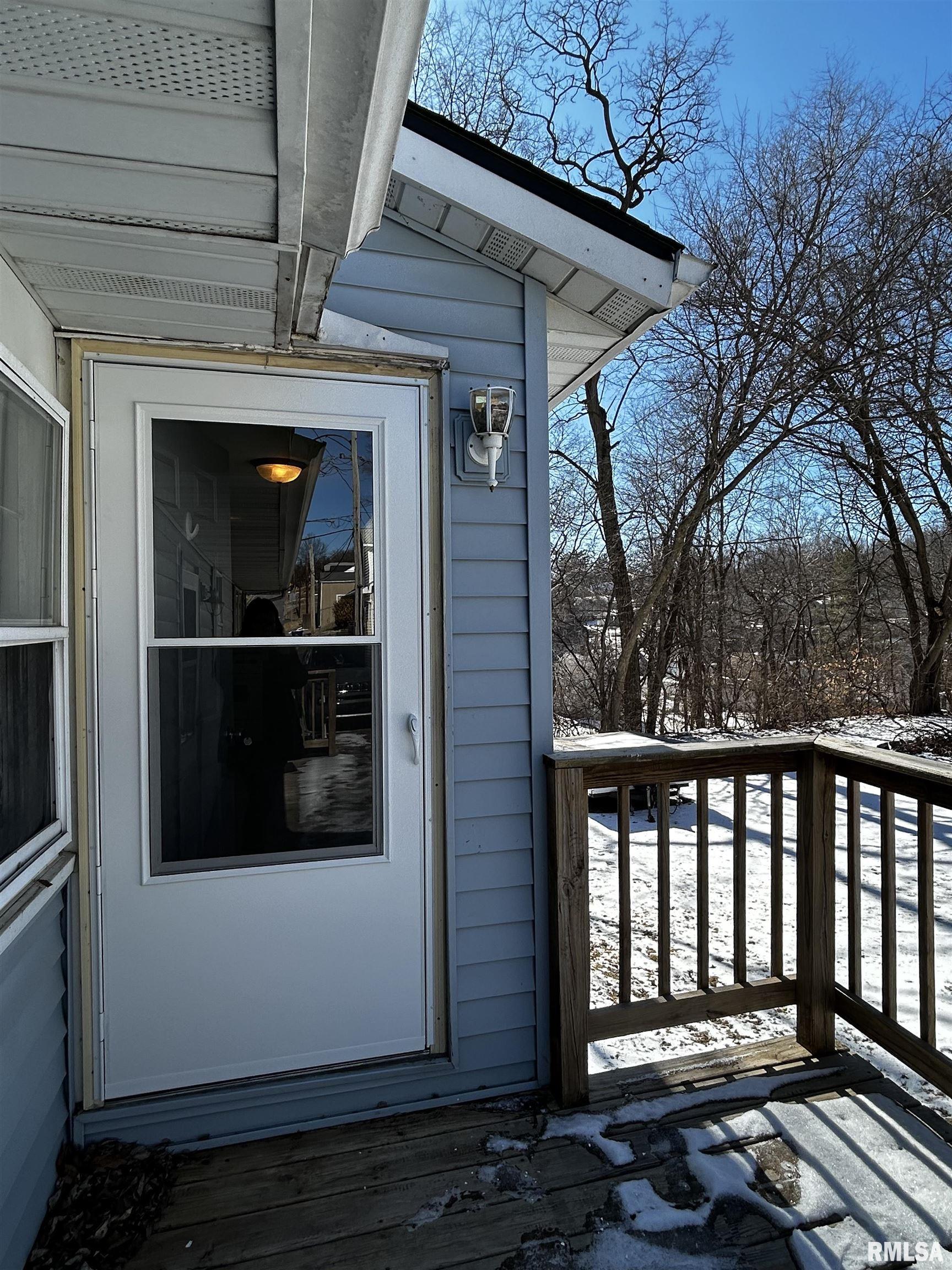 126 Amsler Street, Unit B Bartonville, IL 61607 - Photo 2 of 9