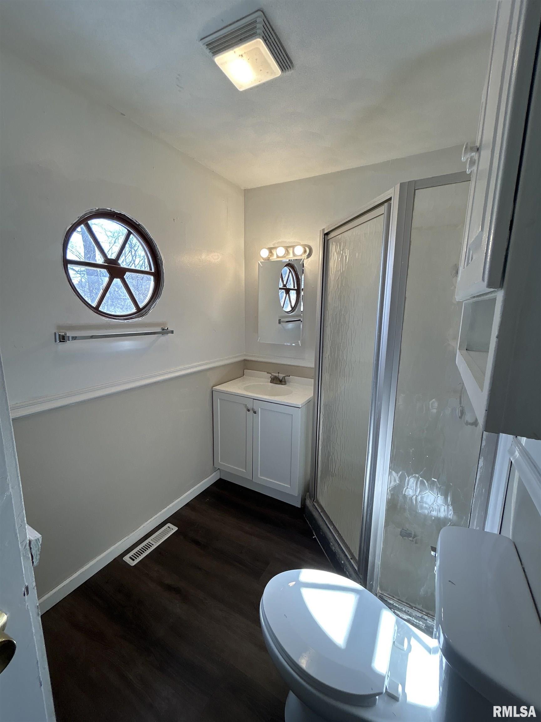 126 Amsler Street, Unit B Bartonville, IL 61607 - Photo 8 of 9