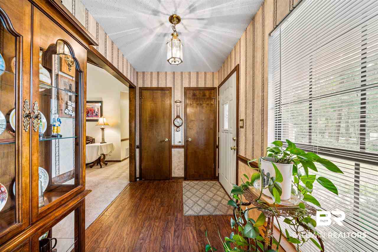 108 Vermell Circle Daphne, AL 36526 - Photo 7 of 38 Foyer