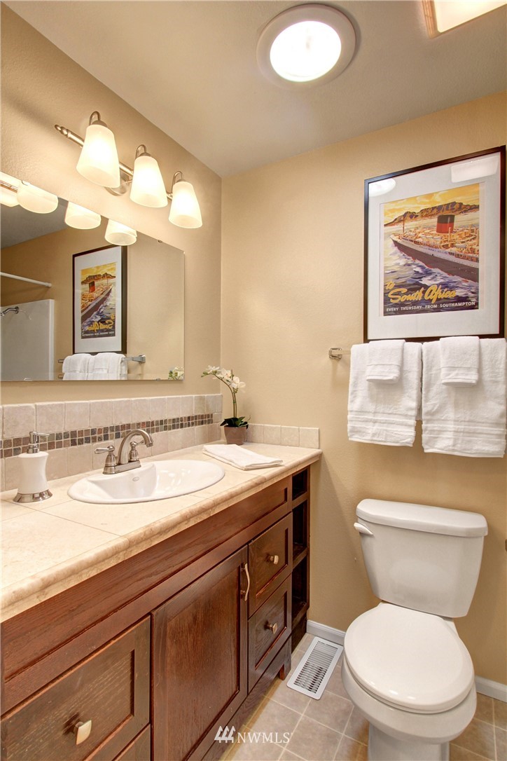 17304 26th Avenue Southeast Bothell, WA 98012 - Photo 12 of 20 Gallery Image 12