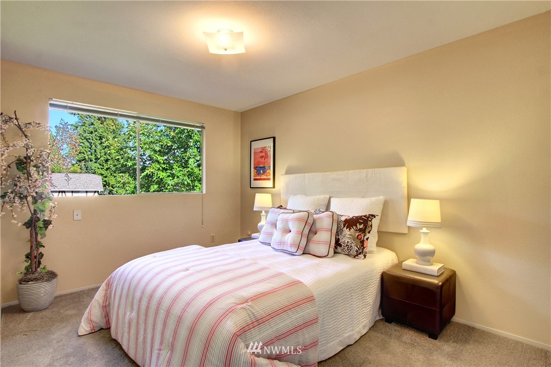 17304 26th Avenue Southeast Bothell, WA 98012 - Photo 10 of 20 Gallery Image 10