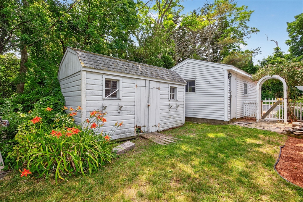 181 Rock Harbor Road Orleans, MA 02653 - Photo 21 of 42
