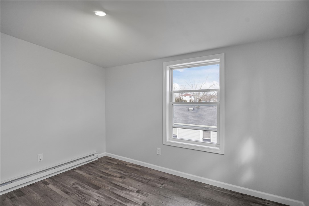 12 Wade Street Warwick, RI 02889 - Photo 12 of 20