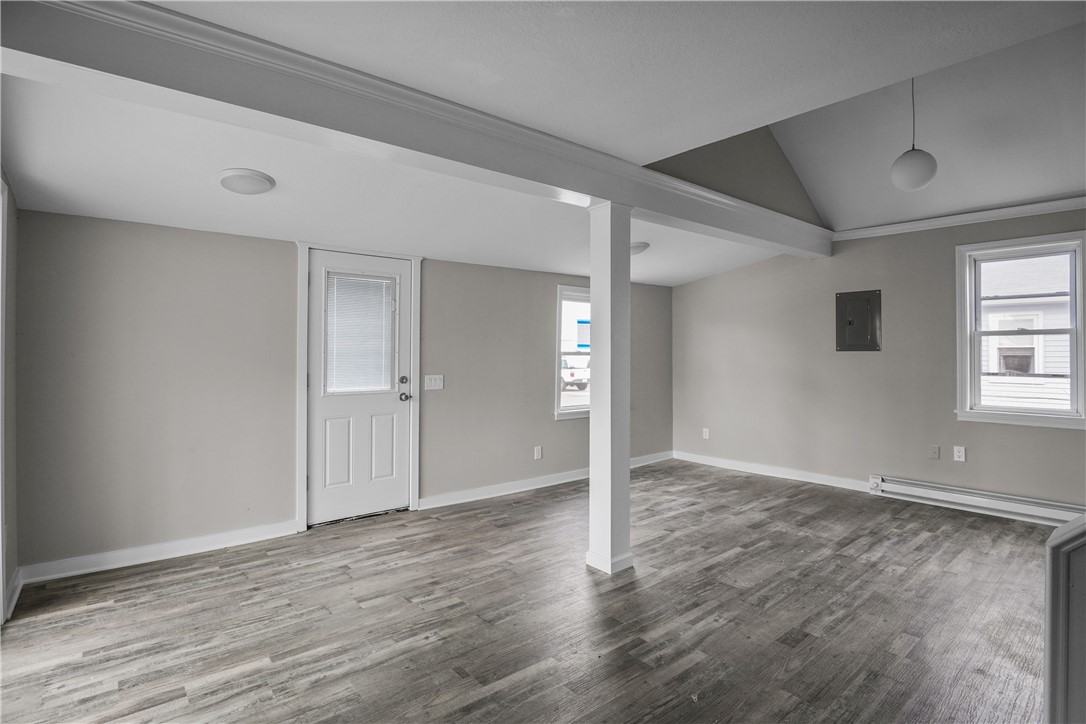 12 Wade Street Warwick, RI 02889 - Photo 7 of 20