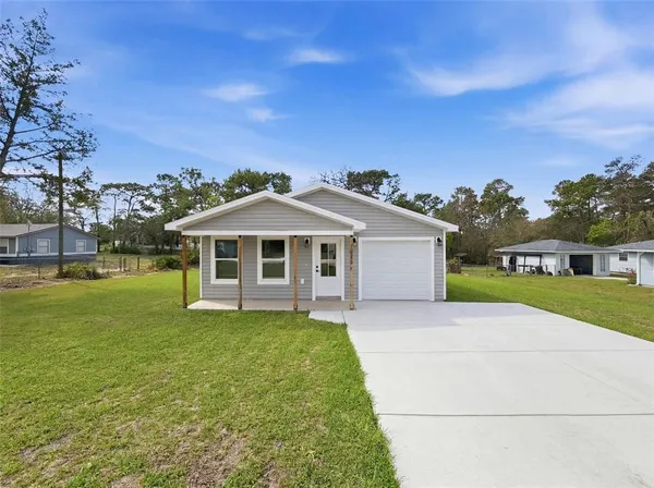 $255,500 | 10370 Golden Avenue, Weeki Wachee, FL 34613