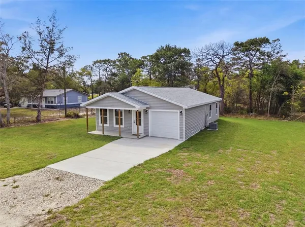 $255,500 | 10370 Golden Avenue, Weeki Wachee, FL 34613