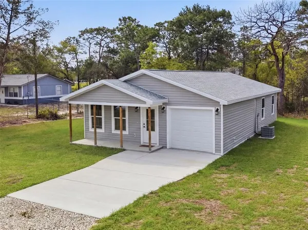 $255,500 | 10370 Golden Avenue, Weeki Wachee, FL 34613