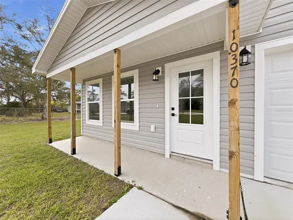 $255,500 | 10370 Golden Avenue, Weeki Wachee, FL 34613