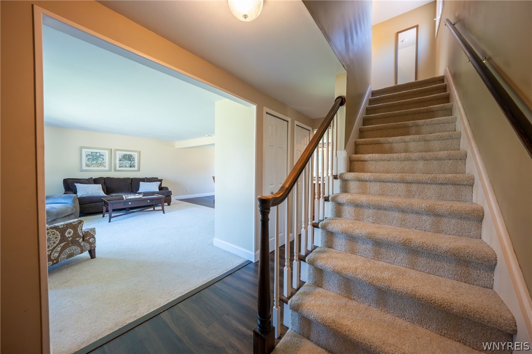26 Harwood Road West Seneca, NY 14224 - Photo 8 of 48